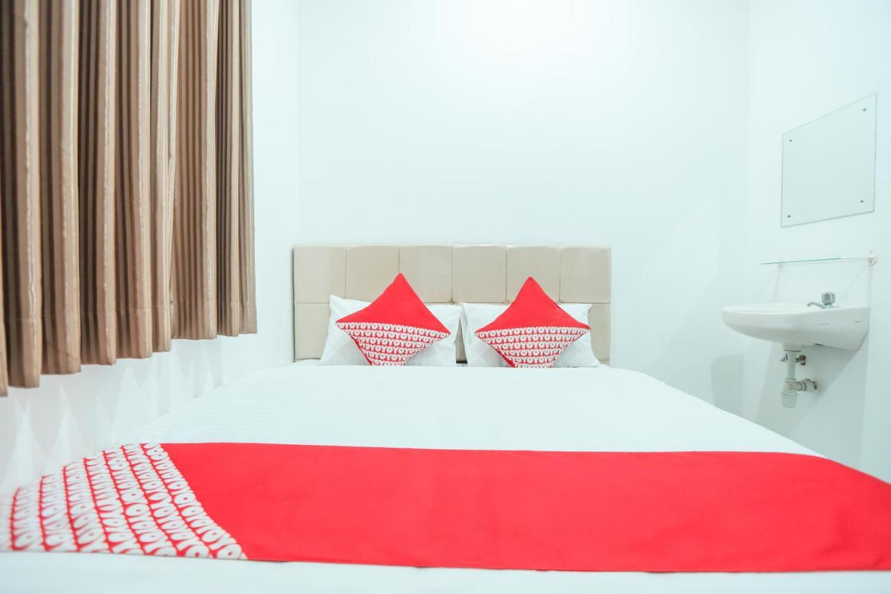 Oyo 150 Harmoni Residence Jakarta Bagian luar foto