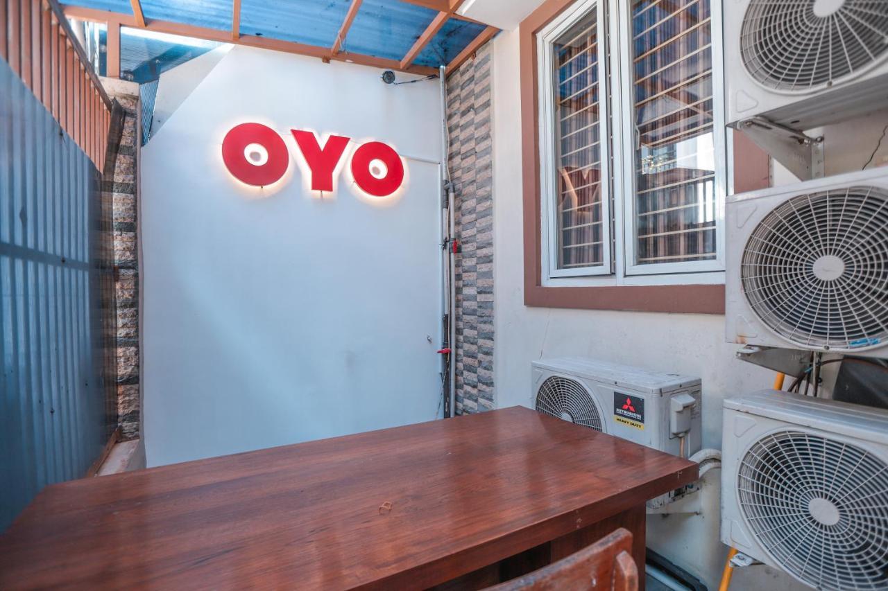 Oyo 150 Harmoni Residence Jakarta Bagian luar foto