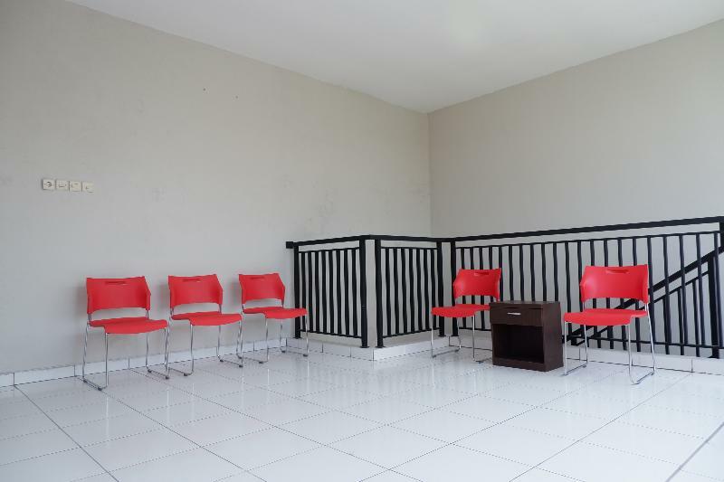 Oyo 150 Harmoni Residence Jakarta Bagian luar foto
