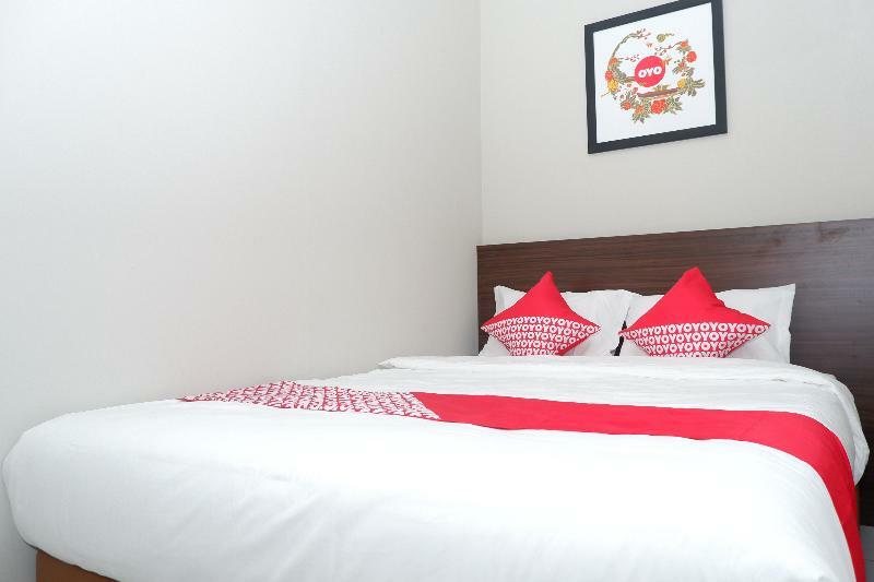 Oyo 150 Harmoni Residence Jakarta Bagian luar foto